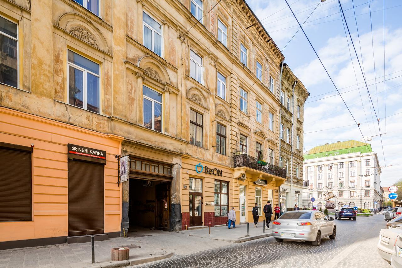 Апартаменти На Гнатюка 17 Liov Exterior foto