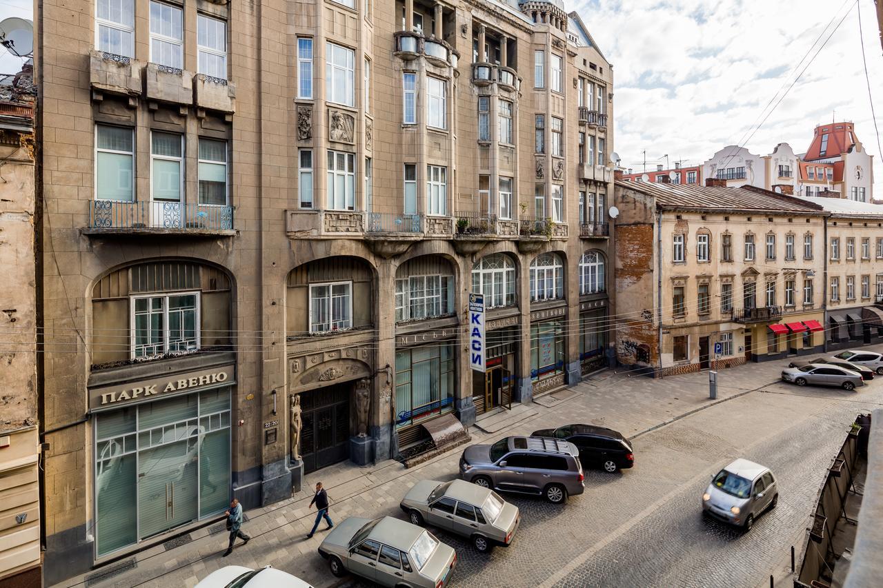 Апартаменти На Гнатюка 17 Liov Exterior foto